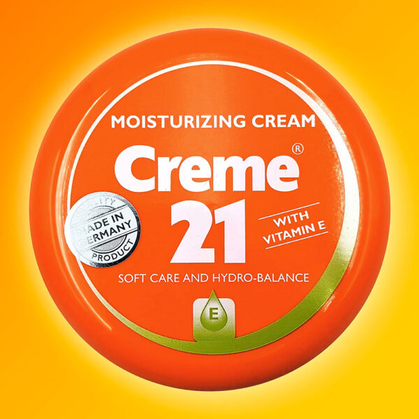 Creme 21 Moisturizing Cream with Vitamin E