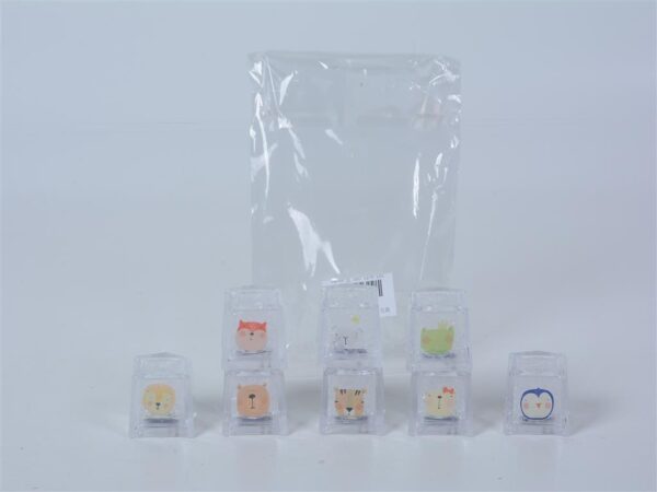 8Pcs LED Ice Cubes Baby Bath Toy - Image 5