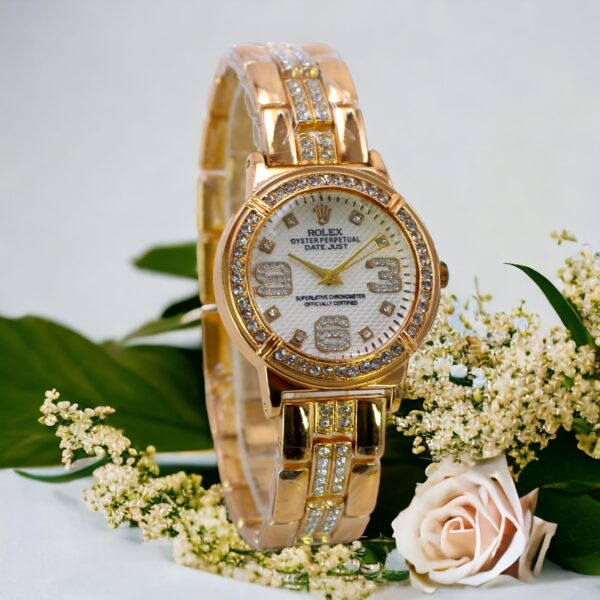 (without box ) Rolex Quartz Luxurious  Watches for girls - Image 4