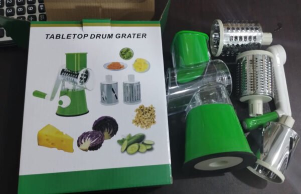 Manual Vegetable Cutter Slicer Multifunctional Round Slicer Gadget Multifunction Kitchen Gadget Food Processor Blender Cutter( random color ) - Image 2
