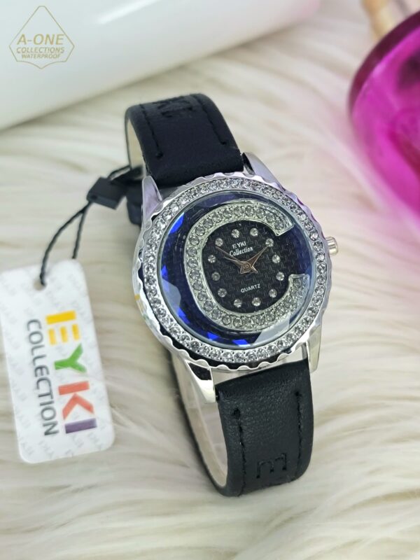 (aa1) ladies Stylish Wrist Watch