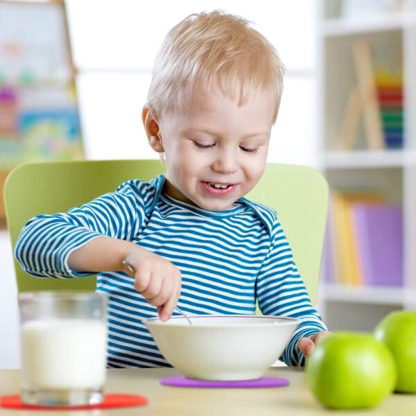 Multifunction Heat Resistant Silicone Mat  Nonslip Pads Pot Holder Table Place mat (random color) - Image 2