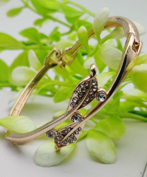 Adjustable Crystal Leaf Bracelet - Imported Golden Bracelets -| Best Quality Artificial Bracelet For Girls & Women | Bracelet For Every Occasion | Elegant Design - Image 2