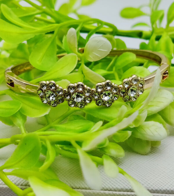 Sparkling Floral Adjustable Bracelet | Best Quality Artificial Bracelet For Girls & Women | Imported Elegance for Every Occasion | Elegant Design - Image 2