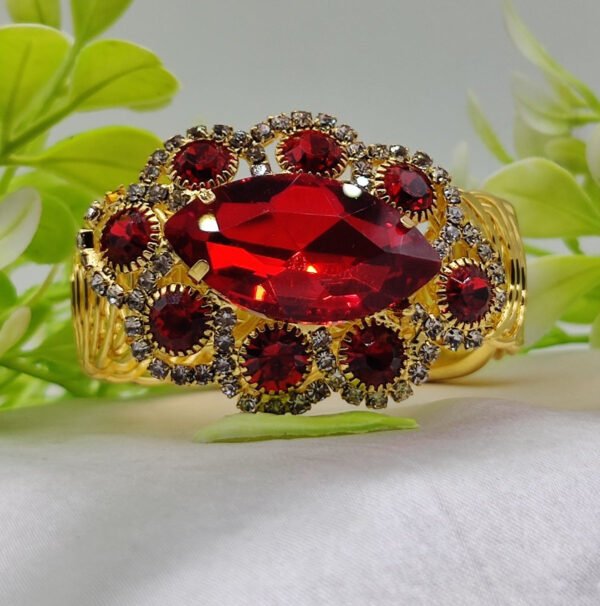 Imported Exquisite Oval Crystal Adjustable Bracelet - Imported Luxury Jewelry | Adjustable Bracelet – Best Quality Artificial Bracelet For Girls & Women | Bracelet For Every Occasion - Image 3